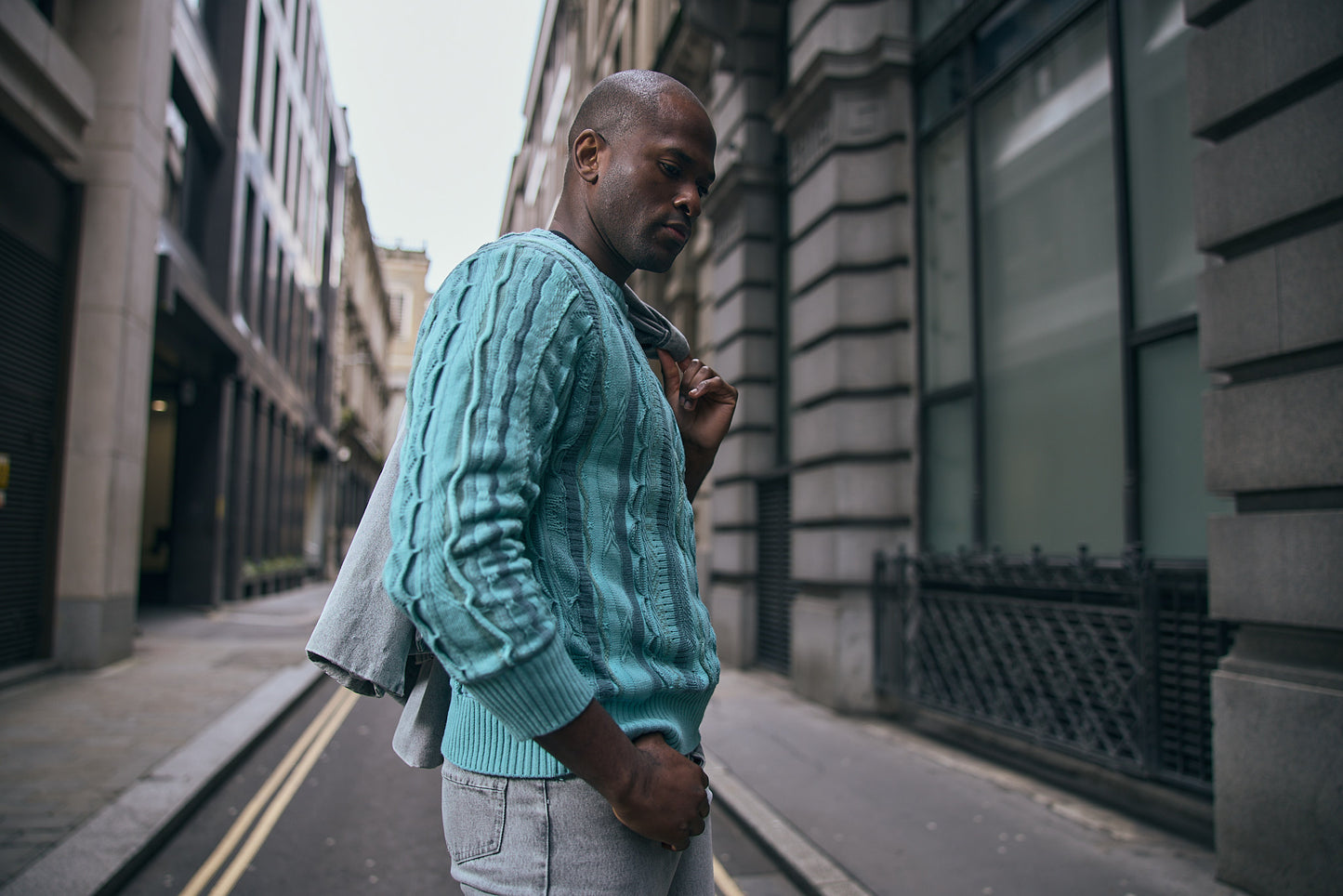 Crew Neck Pullover Knit
